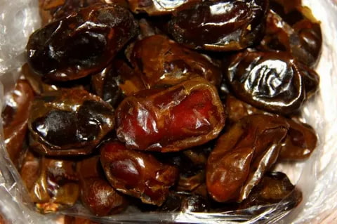 تصویر 2 از قیمت خرید خرمای کبکاب خشت  عمده به صرفه و ارزان